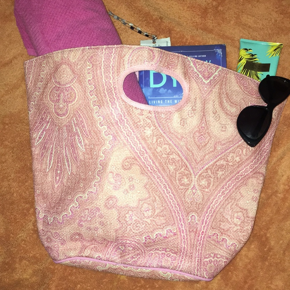 Victoria’s Secret Pink Paisley Straw Beach Bag